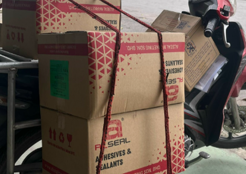 Add to wishlist Keo trám mối nối AS4001SW màu trắng, xúc xích 600ml - 1/6