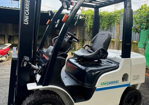 Bán Hoặc Cho Thuê Xe Nâng Dầu Unicarriers 2.5 Tấn - 1/3