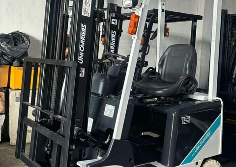 Bán Hoặc Cho Thuê Xe Nâng Điện Unicarriers 1.5 Tấn - 1/4