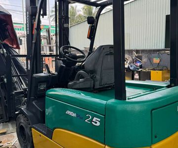 Bán Hoặc Cho Thuê Xe Nâng Điện Komatsu 2.5 Tấn