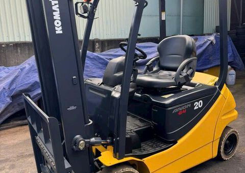 Bán Hoặc Cho Thuê Xe Nâng Dầu Komatsu 2.0 Tấn - 1/6