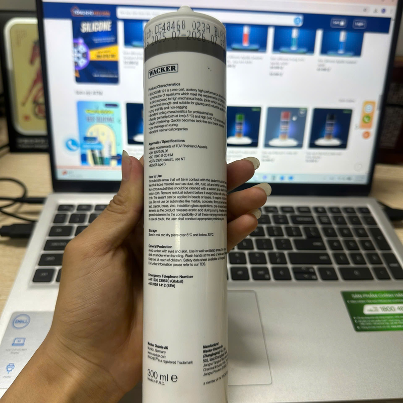 Chuyên cung cấp keo dán bể cá Wacker 121 - 3/3